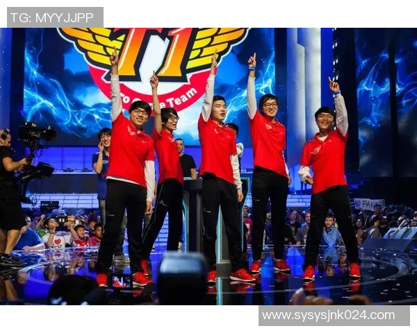 T1战队与Faker的传奇故事：一个ID背后的荣耀与奋斗之路